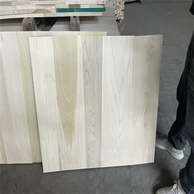 Poplar Shiplap borð